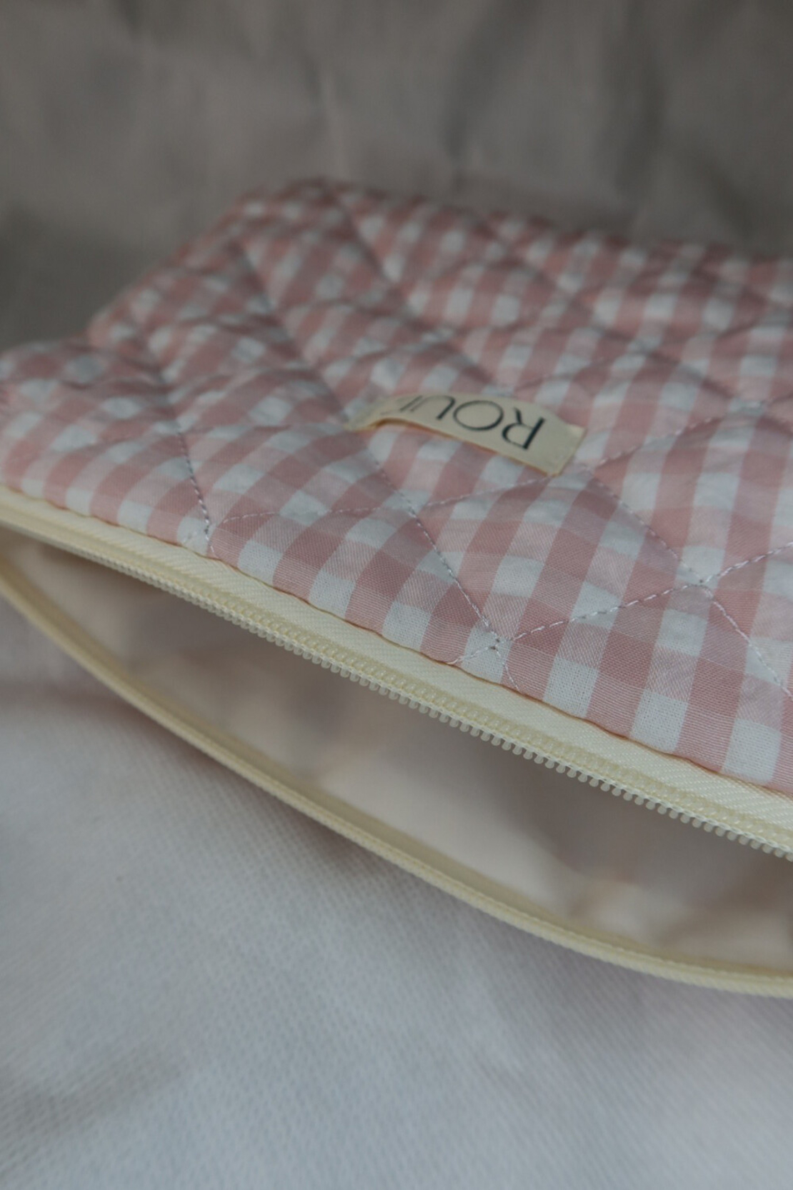 CUSTOM LARGE ROSÉ GINGHAM TOILETRY BAG