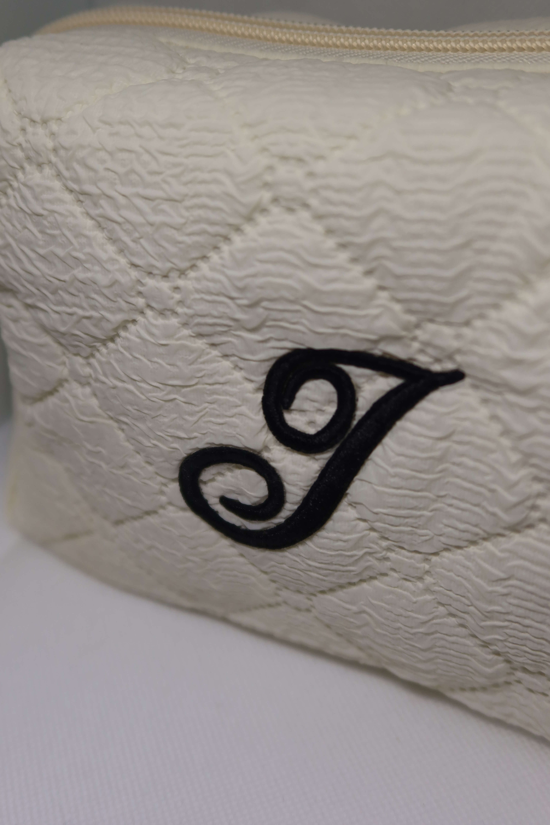 CUSTOM SMALL MONOGRAM ÉCRU TOILETRY BAG