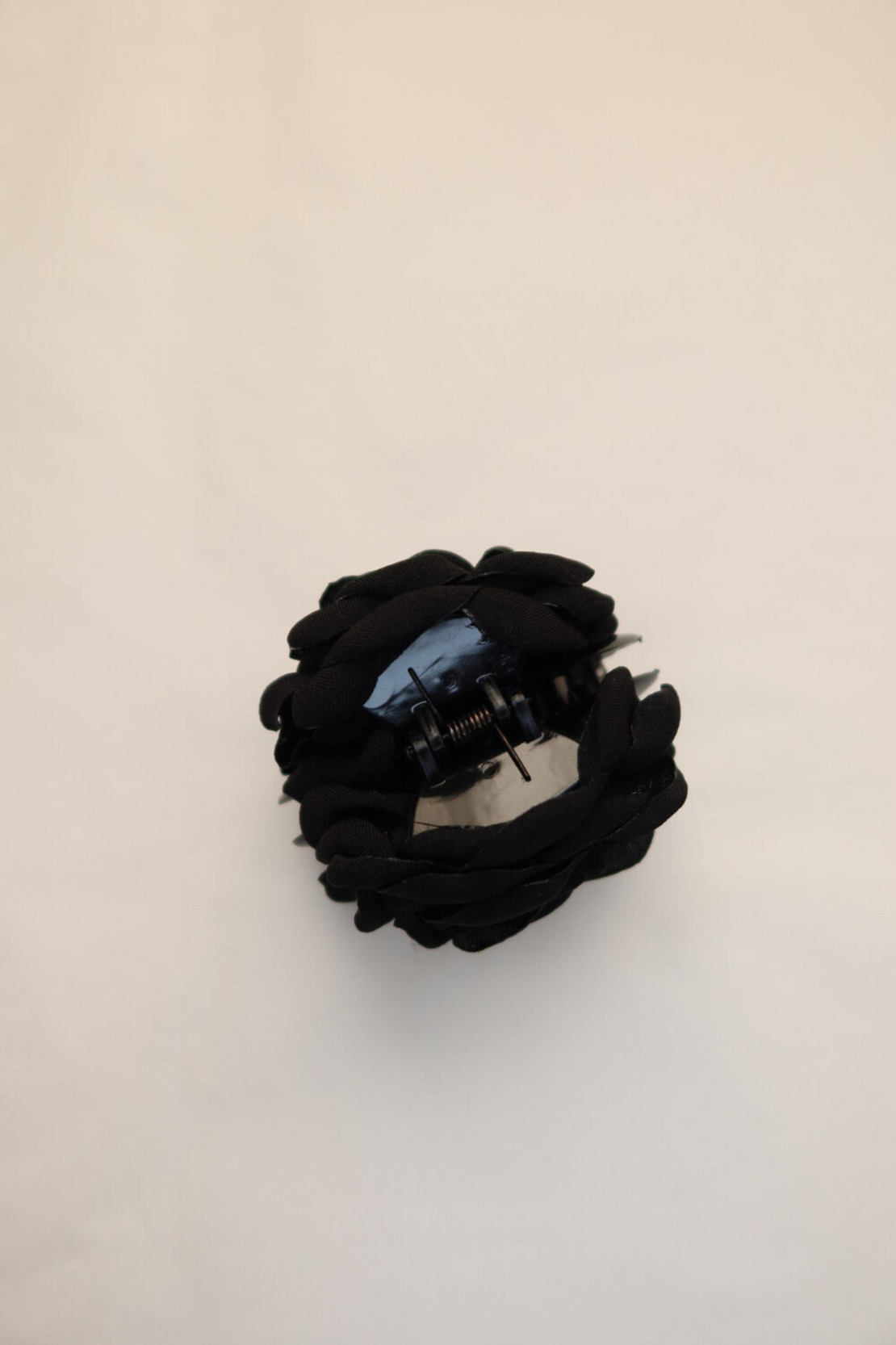 SMALL Rosette Clip in KARA