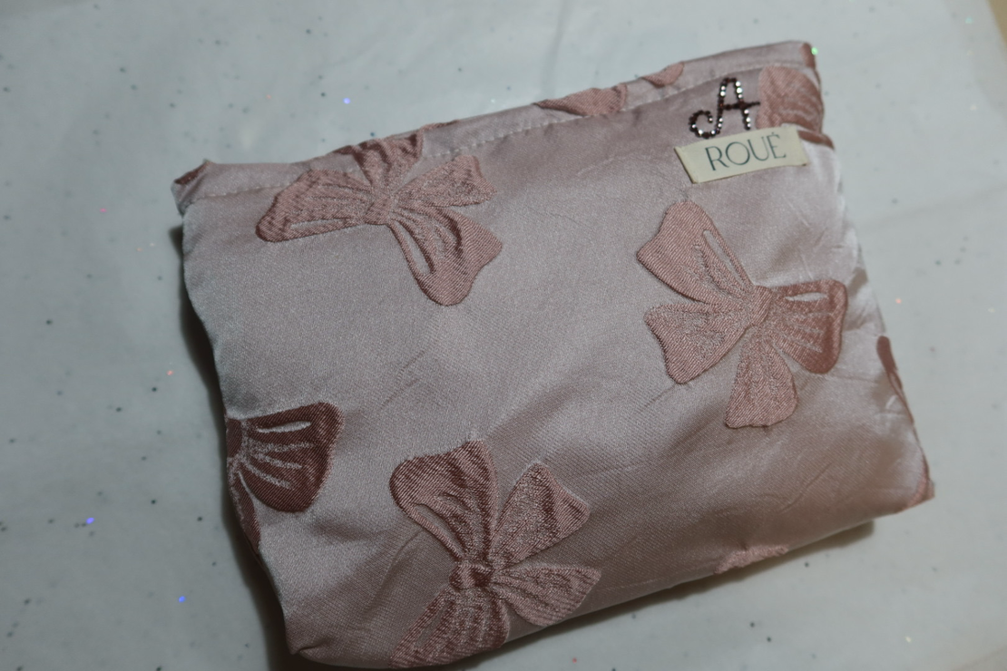 CUSTOM BIG LA RÊVERIE TOILETRY BAG