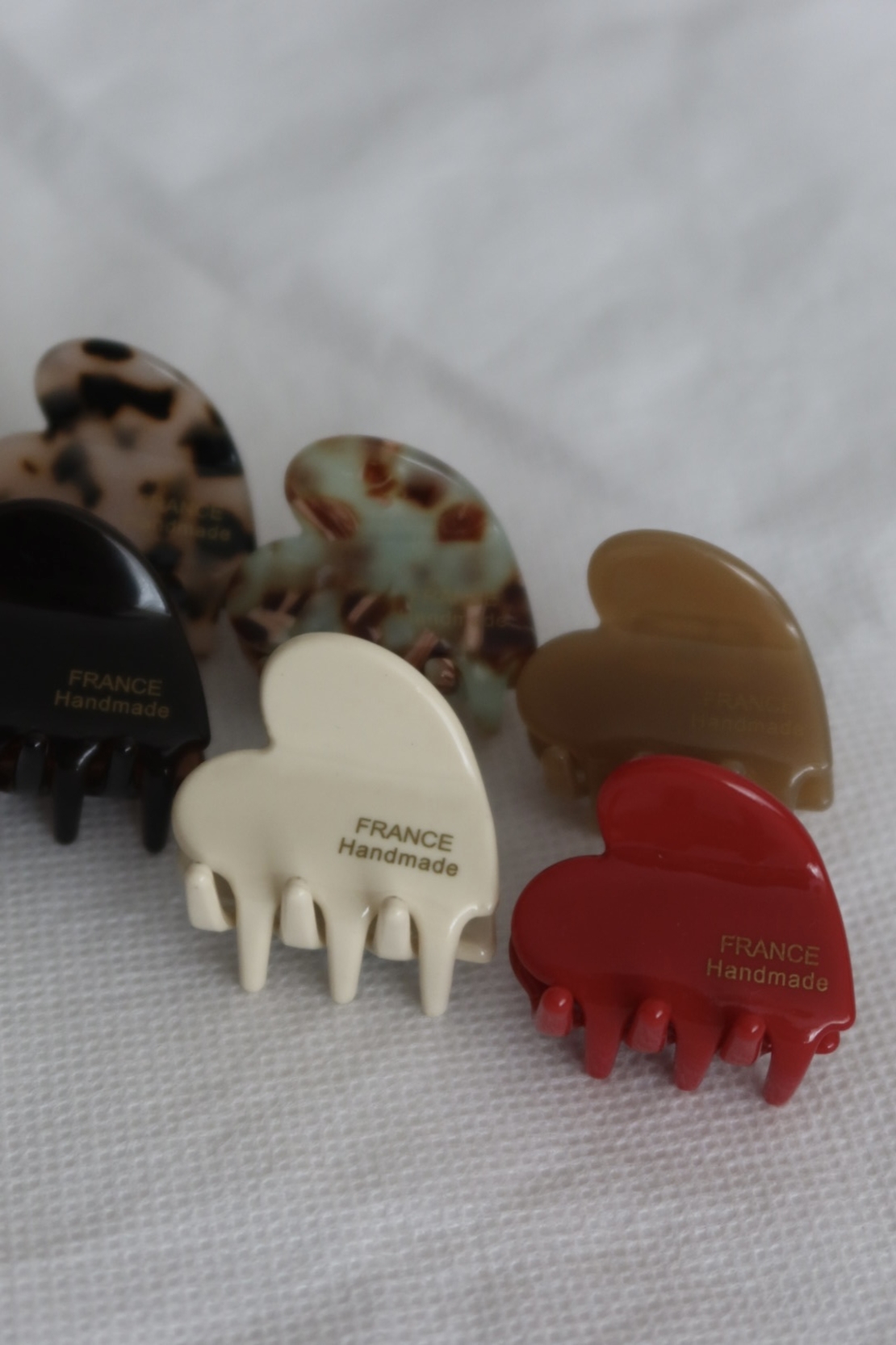 CUSTOM HEART MIDI CLIP SET IN BARRETTE