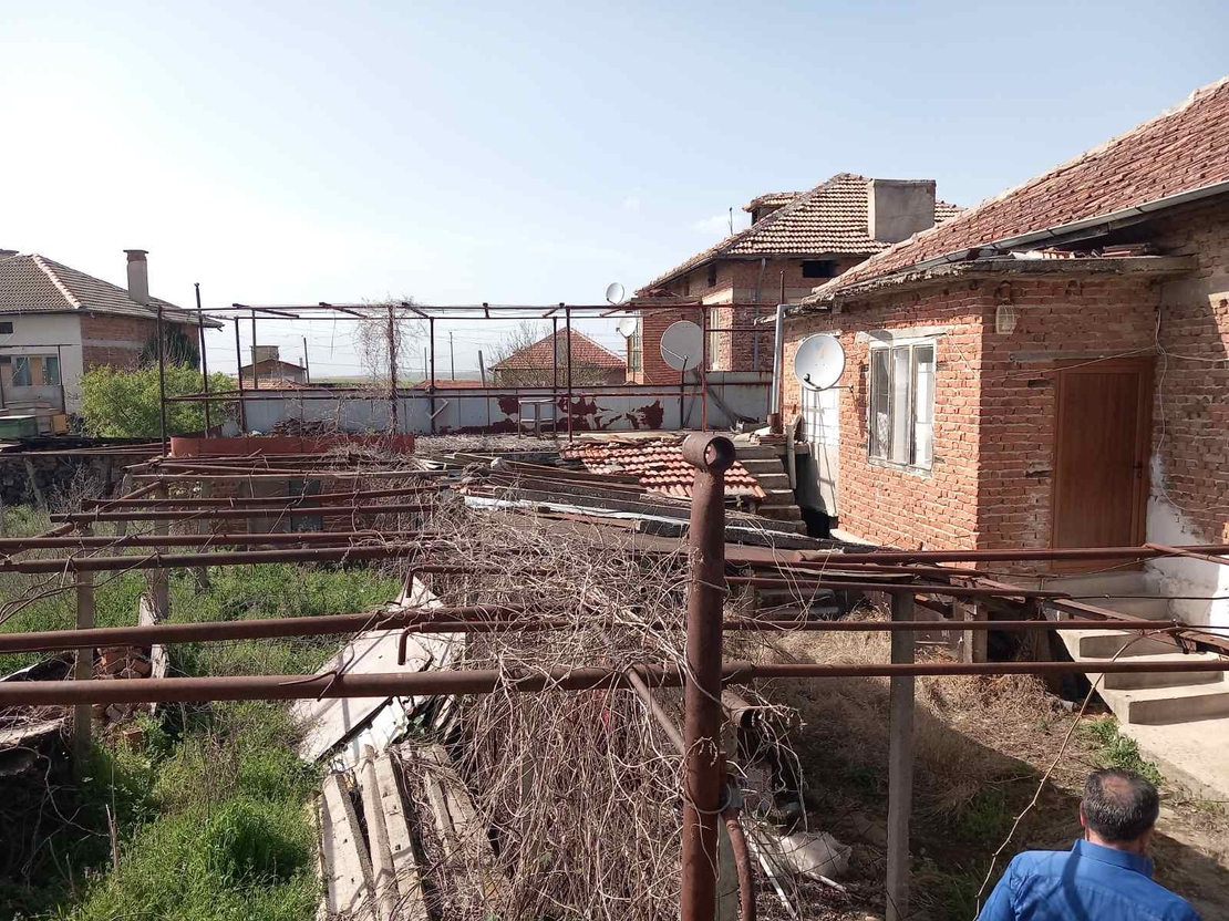 100000лв.Къща село Хърсово