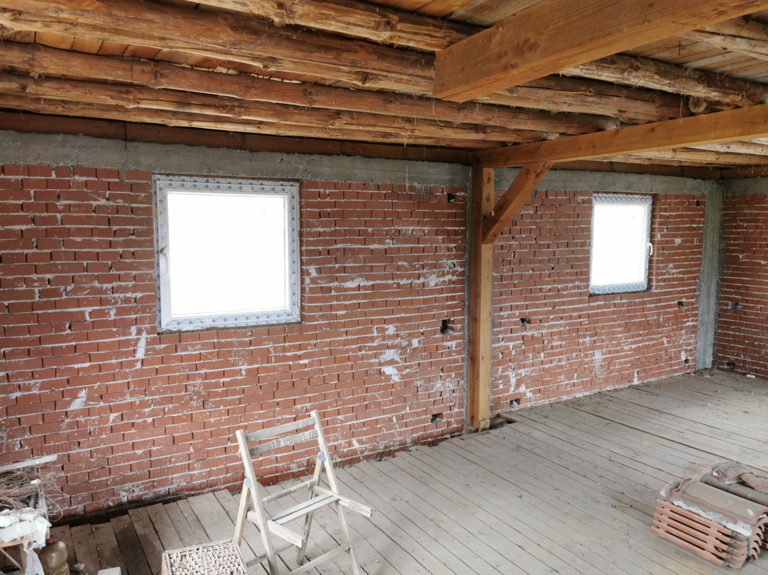 75000лв къща село Генерал Тодоров с 1дк двор