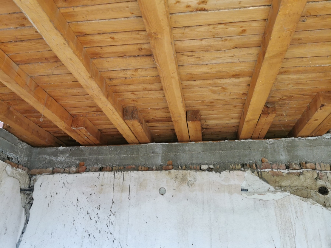 75000лв къща село Генерал Тодоров с 1дк двор