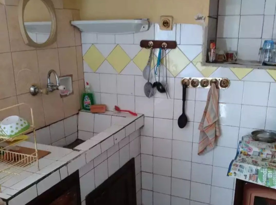 70000лв. Къща в село Струмяни на 2 етажа