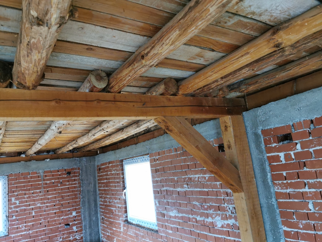 75000лв къща село Генерал Тодоров с 1дк двор