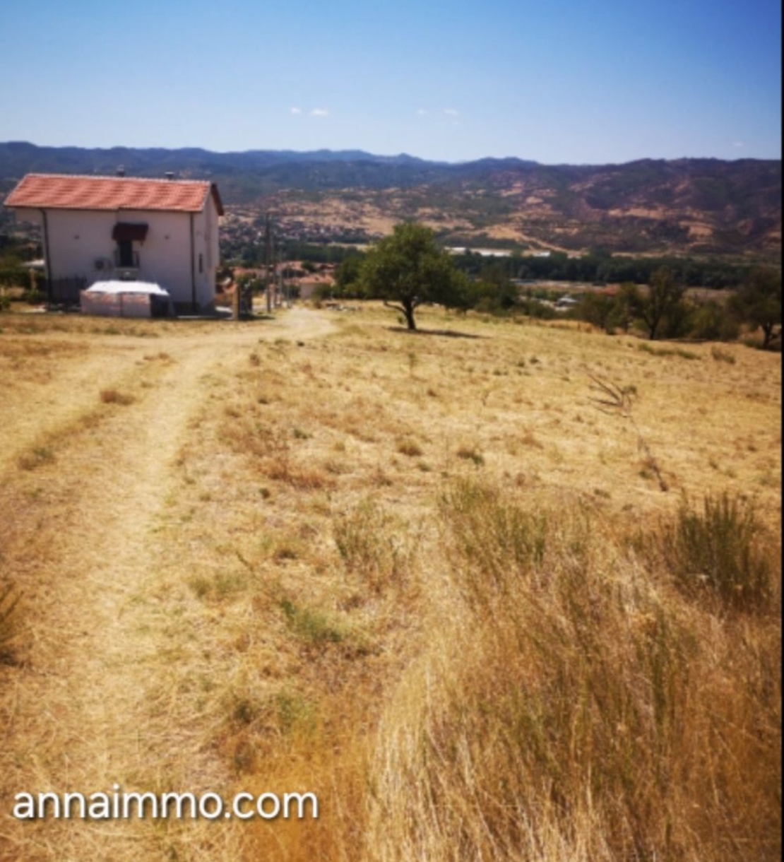 3 Парцела в село Струмяни в Регулация