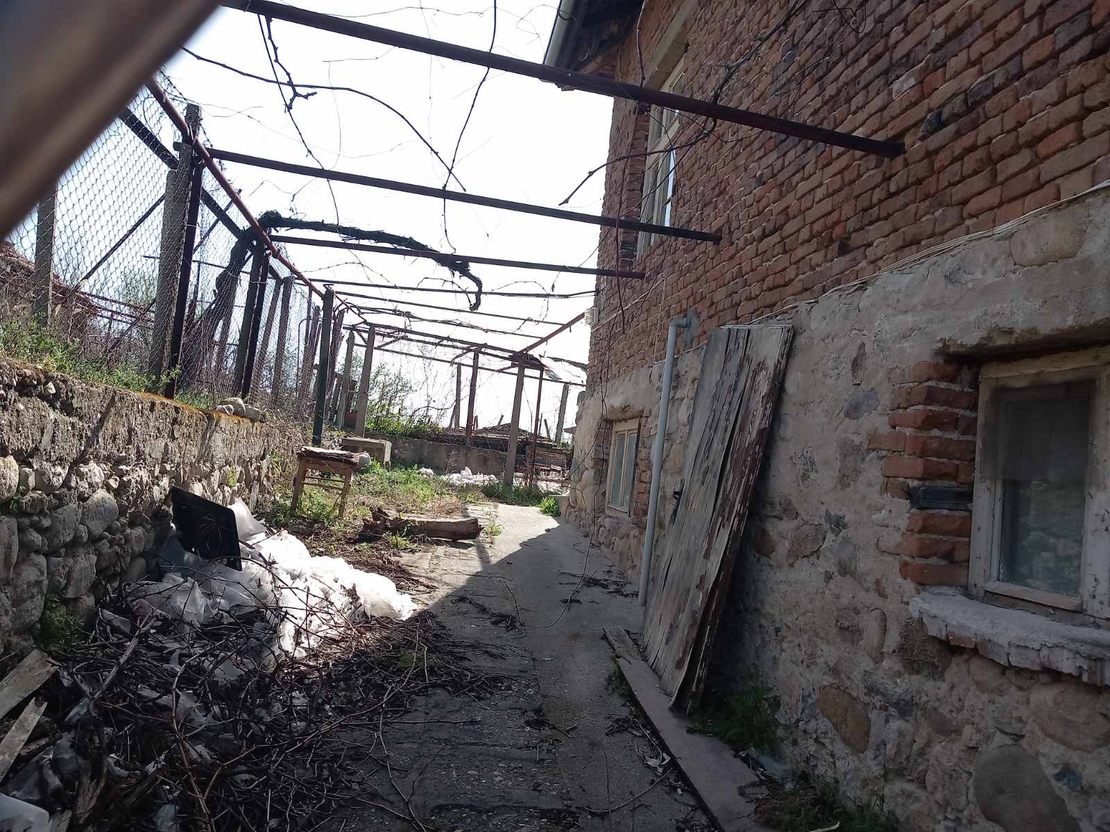100000лв.Къща село Хърсово