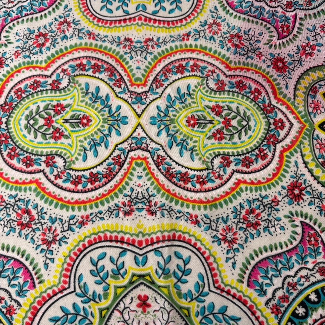 Codello scarf Happy Heimat with ornaments and heart