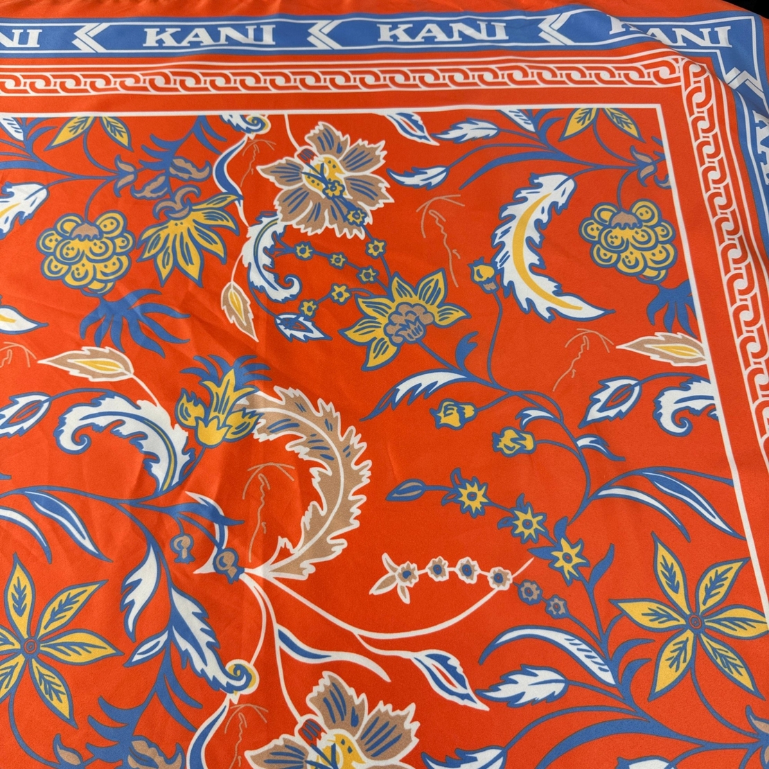 Karl Kani Floral Print Scarf