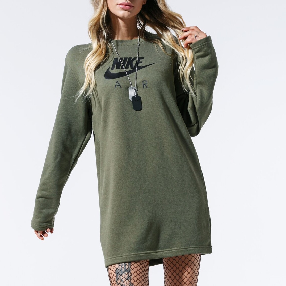 Nike NSW AIR рокля (XS)