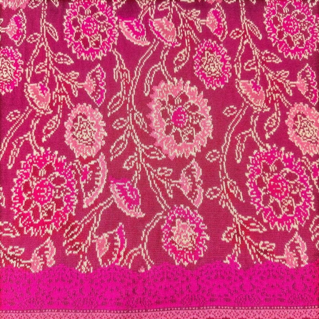 Deerberg Knitted Floral Tank Top (L)