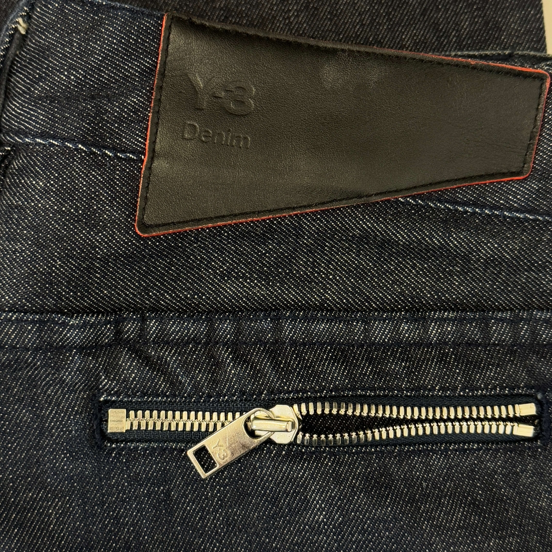 Y-3 Women's slim jeans (28)