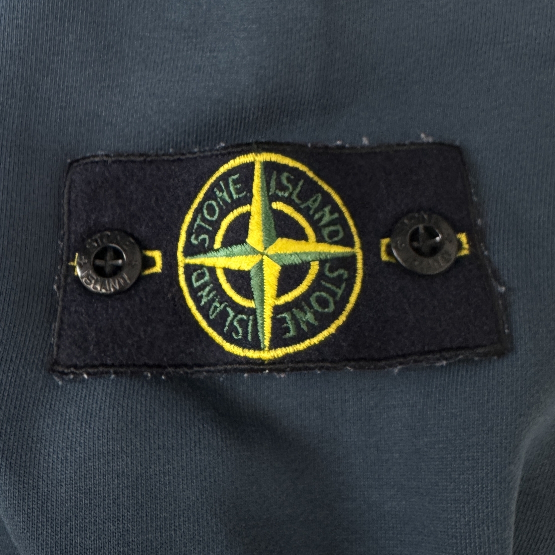Stone Island Crew Neck Badge Logo Sweatshirt (XL)