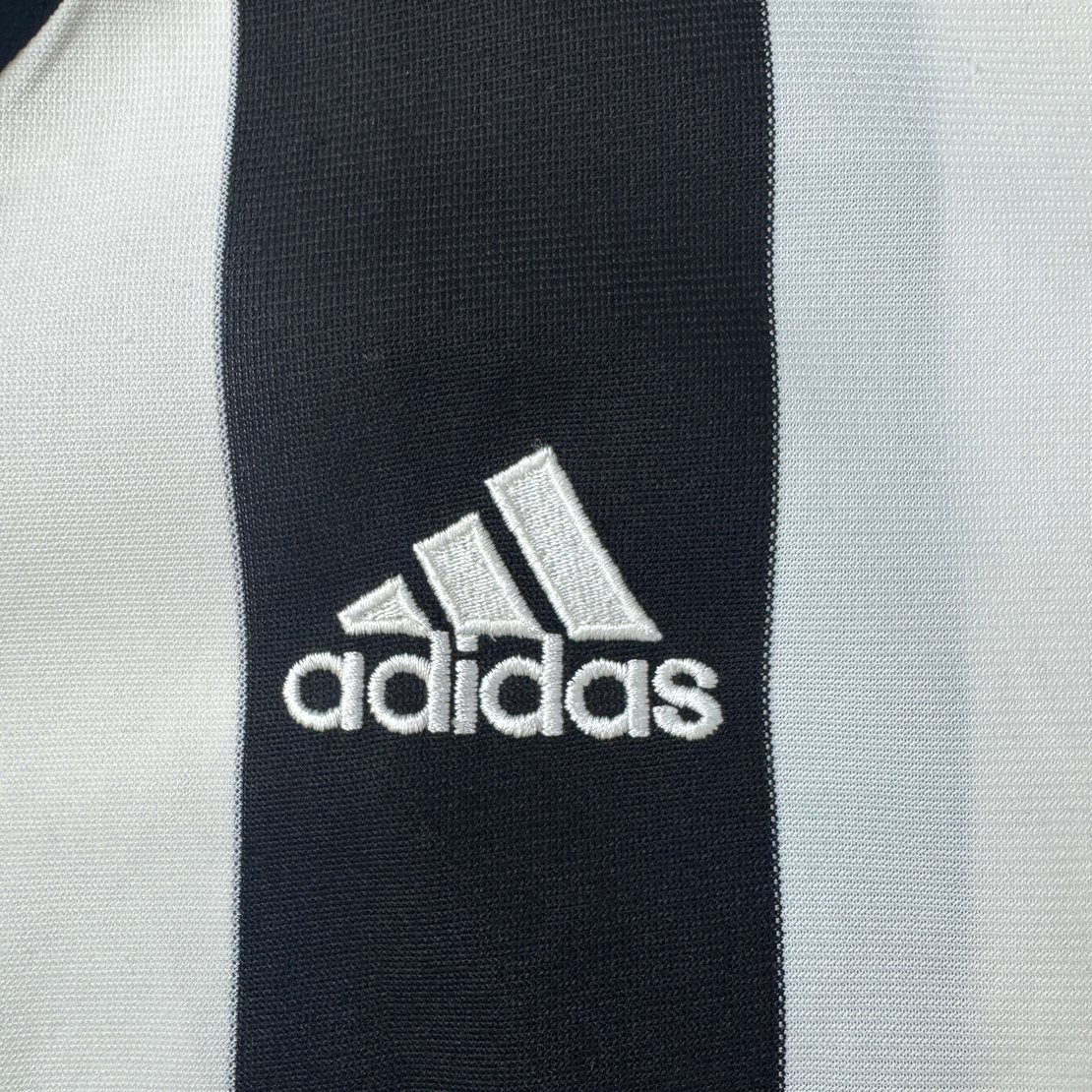 Adidas Newcastle United 2005-07 Home Football Shirt (XL)