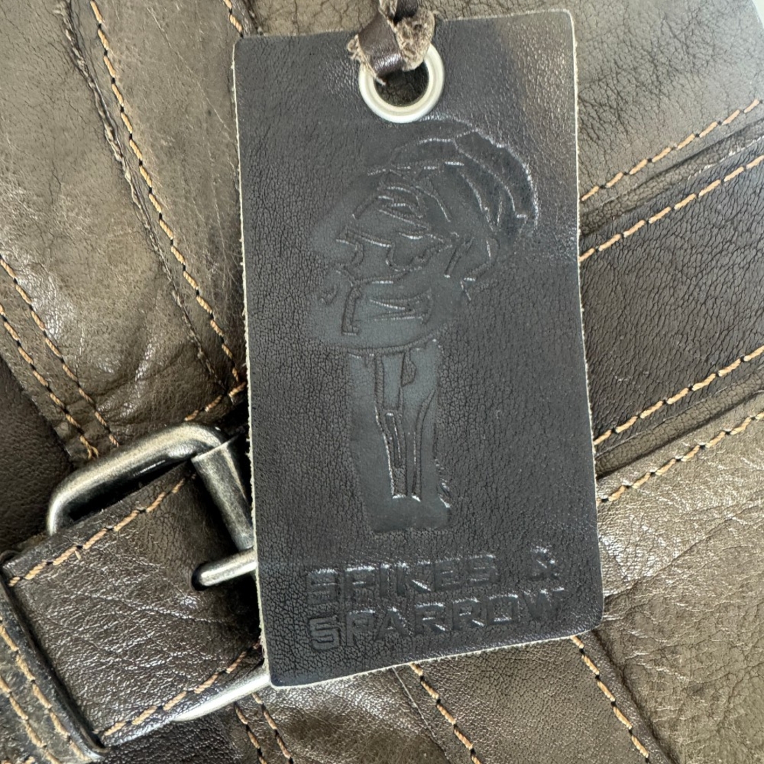 Spikes & Sparrows Crossbody кожена чанта
