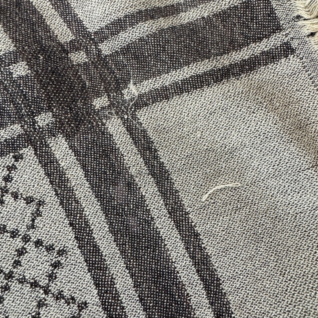 Gucci Fox Fur Wool Silk Scarf stole poncho GG monogram 124x130