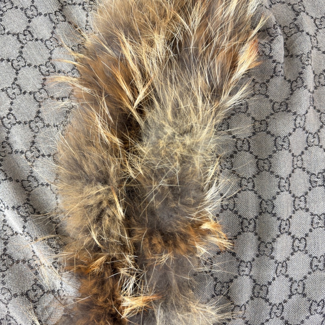 Gucci Fox Fur Wool Silk Scarf stole poncho GG monogram 124x130