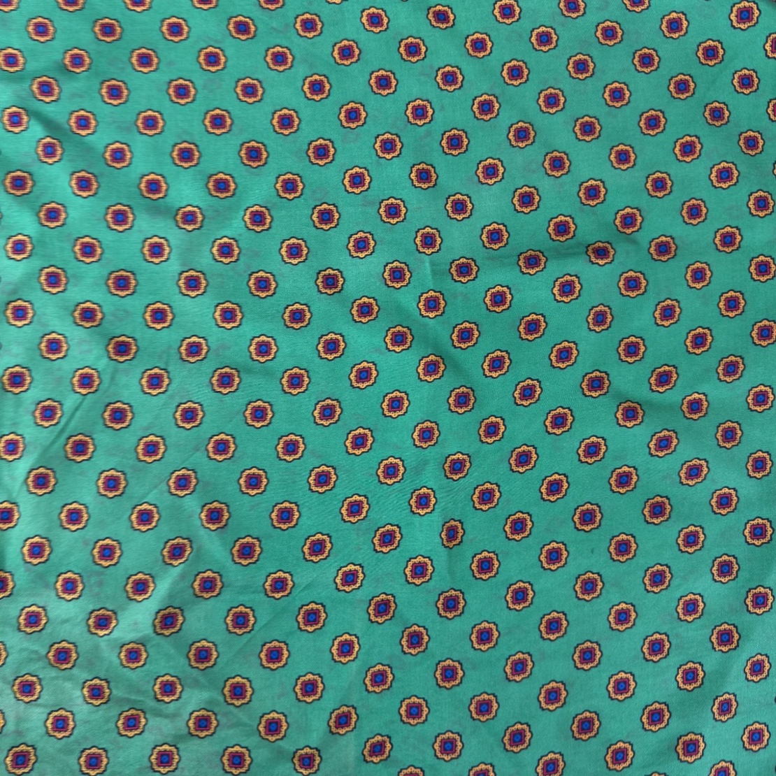 No brand копринен принт шал 66x66