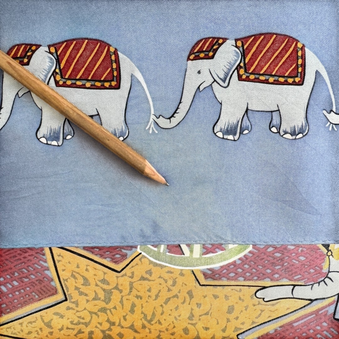 No brand копринен принт шал 88x88