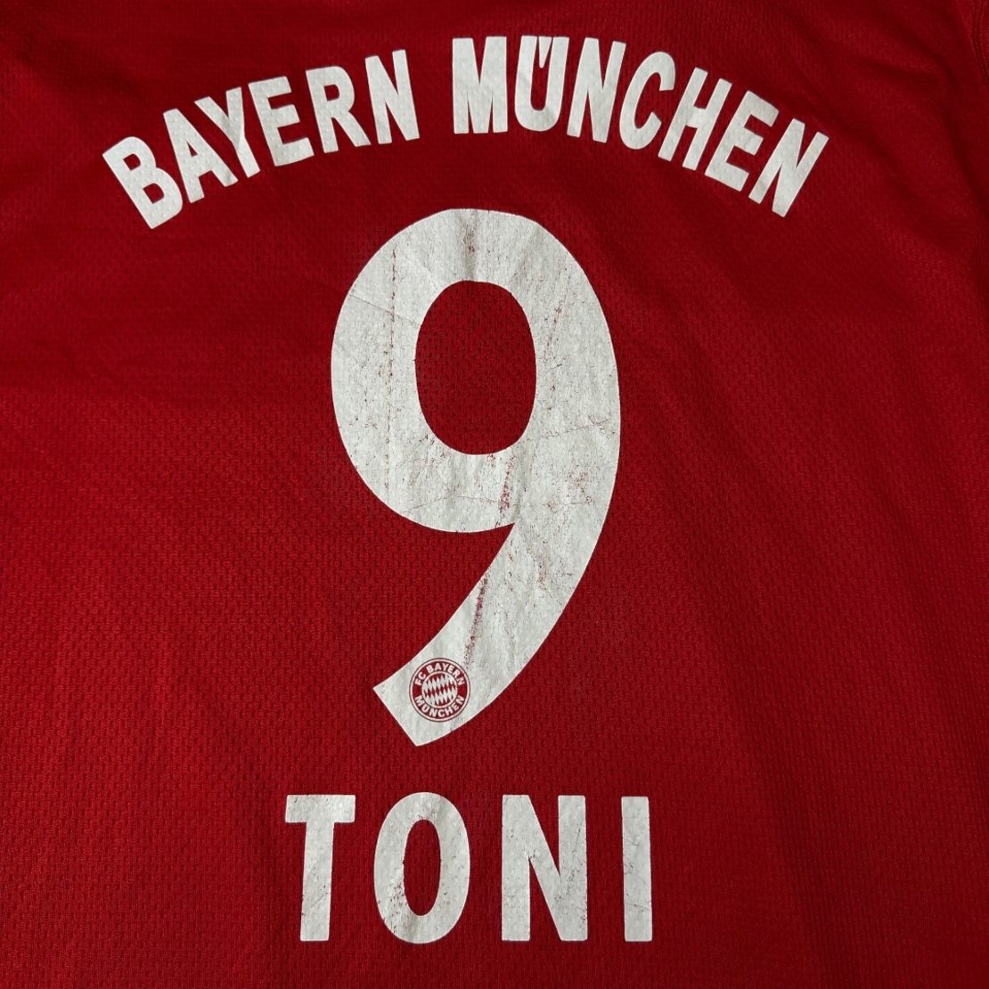 Adidas 2009-10 Bayern Munich Home Shirt #9 Toni (2XL)