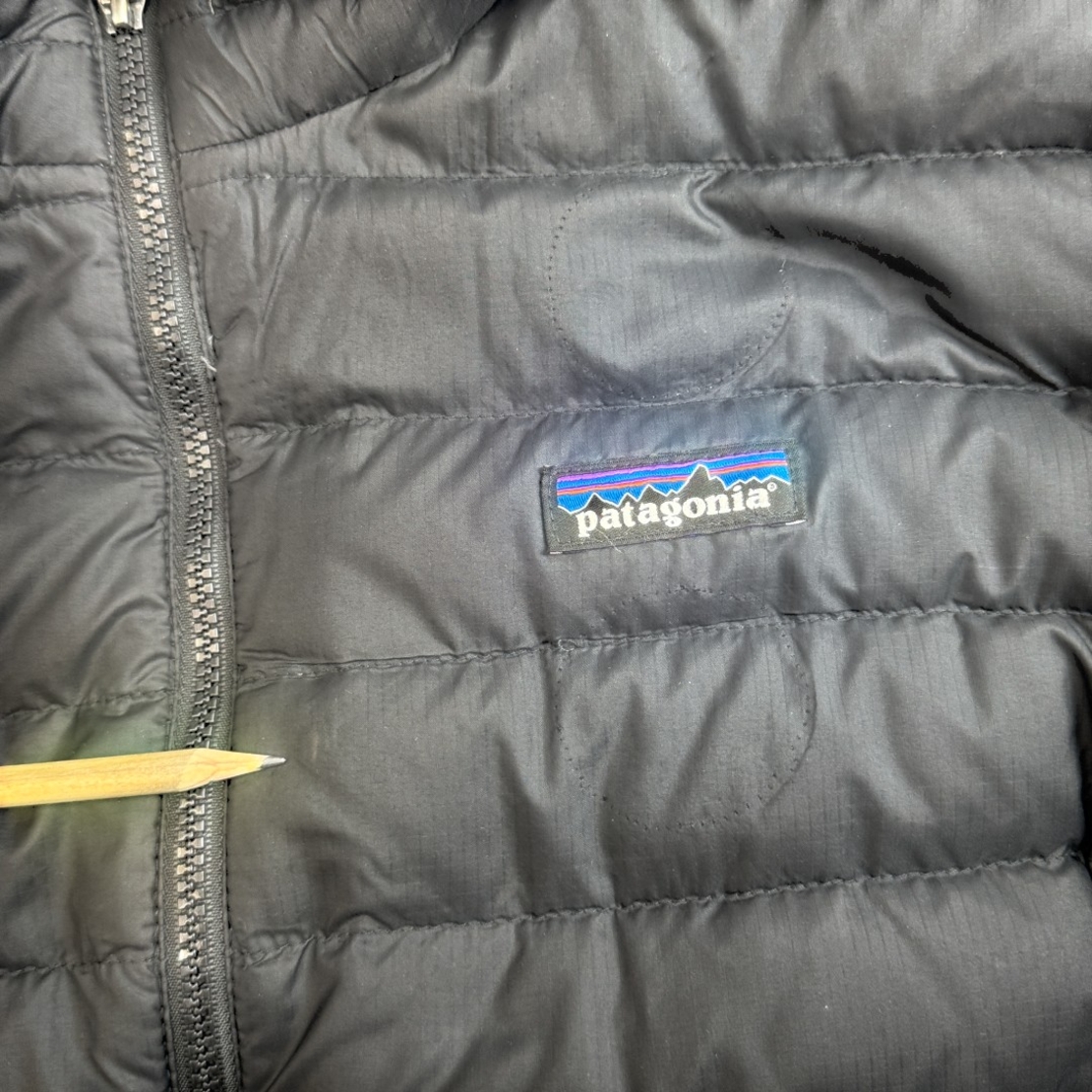 Patagonia Women's Down Sweater Jacket (L)