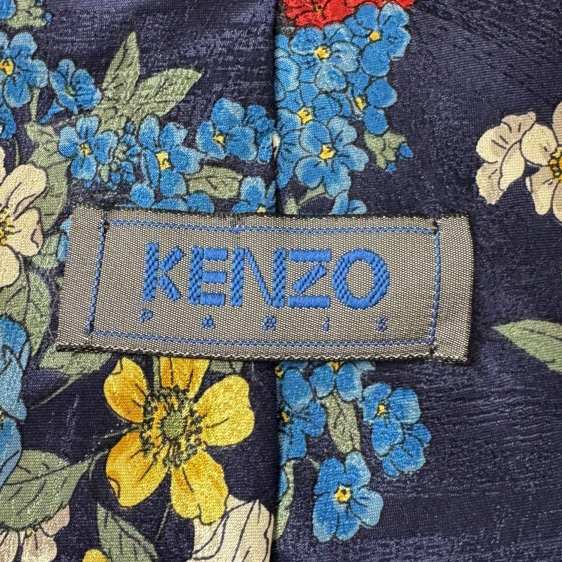 Kenzo копринена вратовръзка
