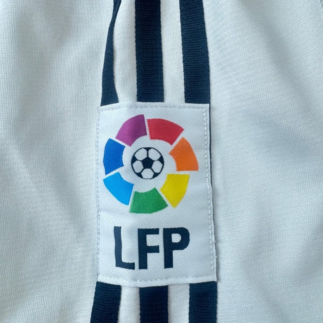 Adidas Real Madrid 2003/2004 Home Shirt (M)