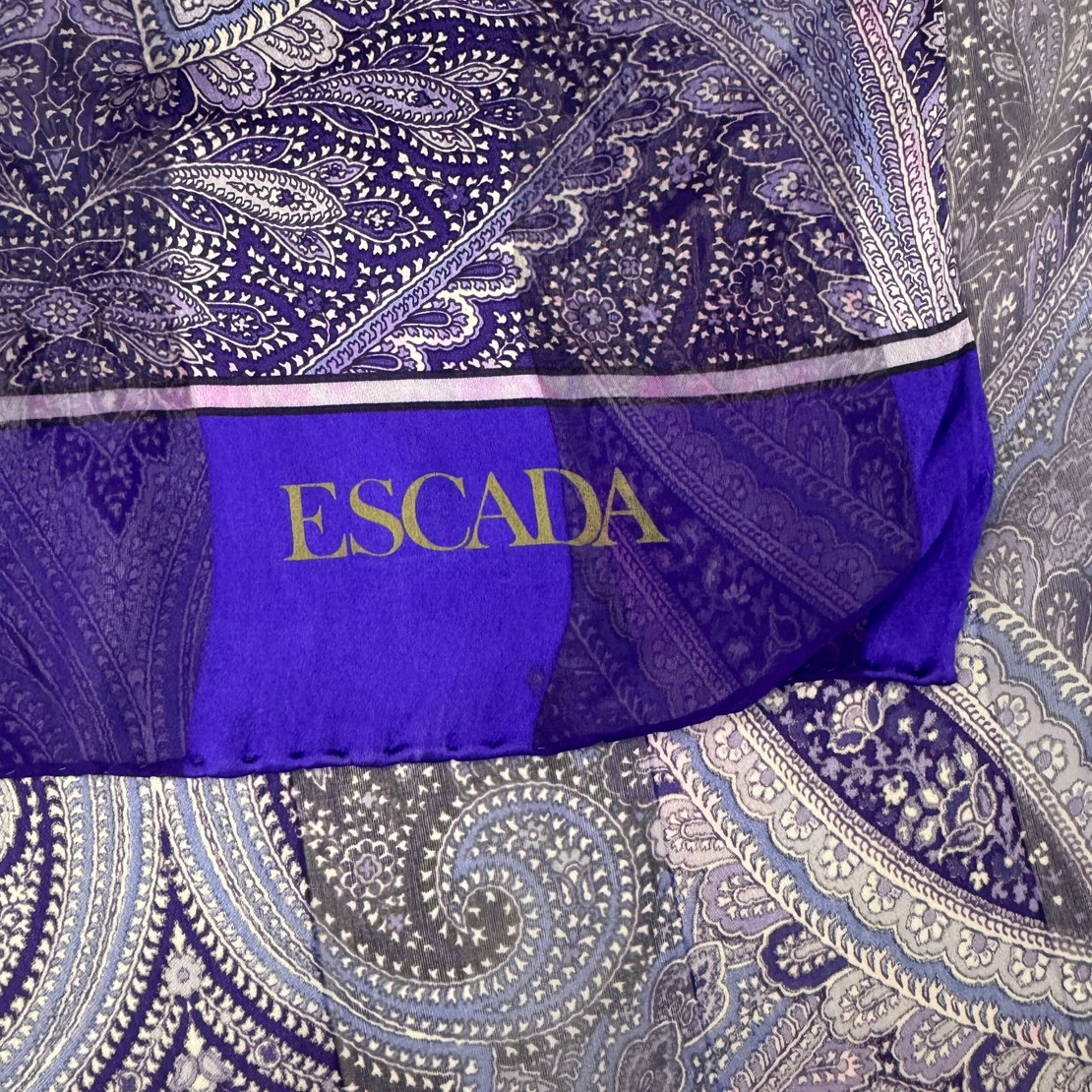 Escada копринен принт шал 63x174