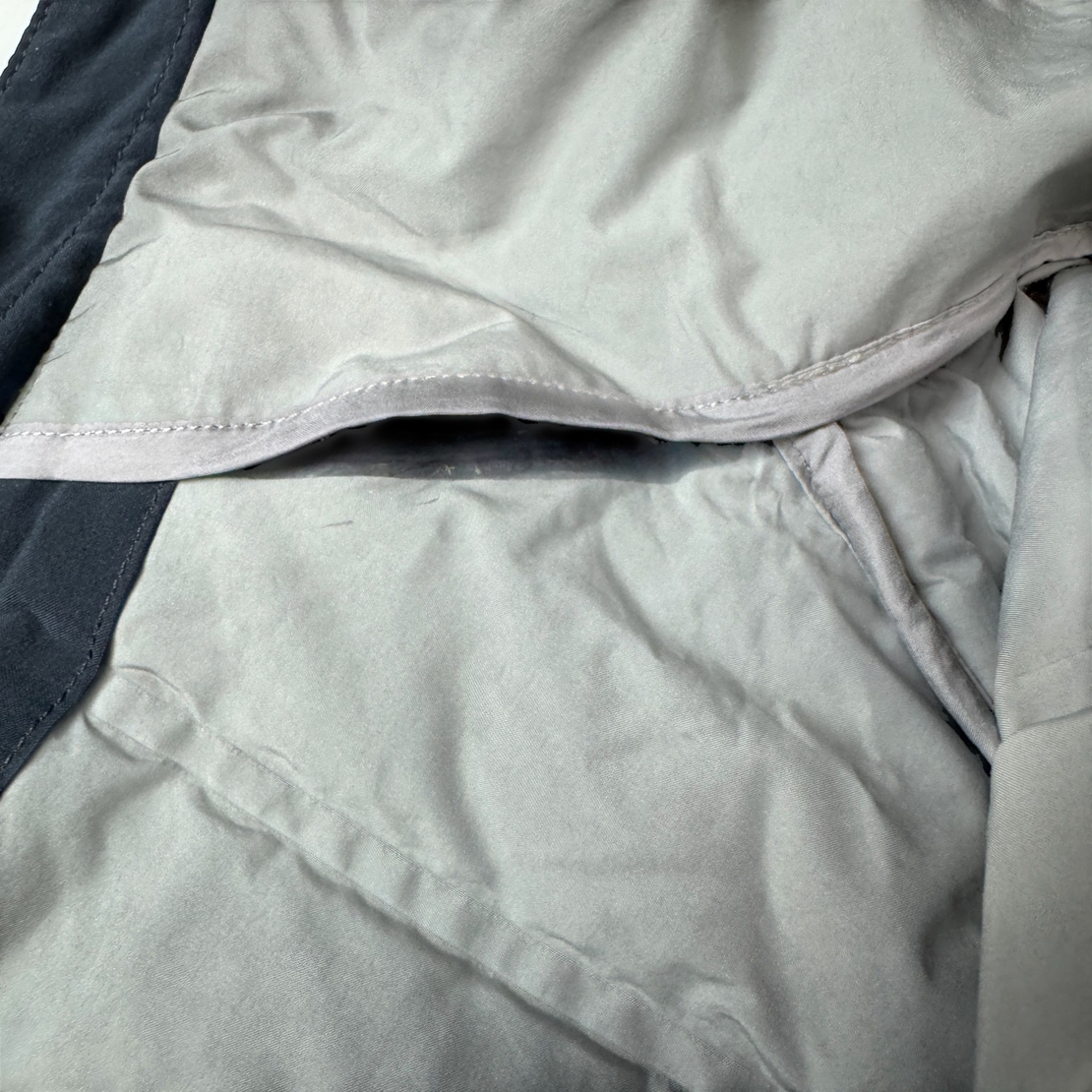 Lululemon Navigation мъжко пухено яке (S)