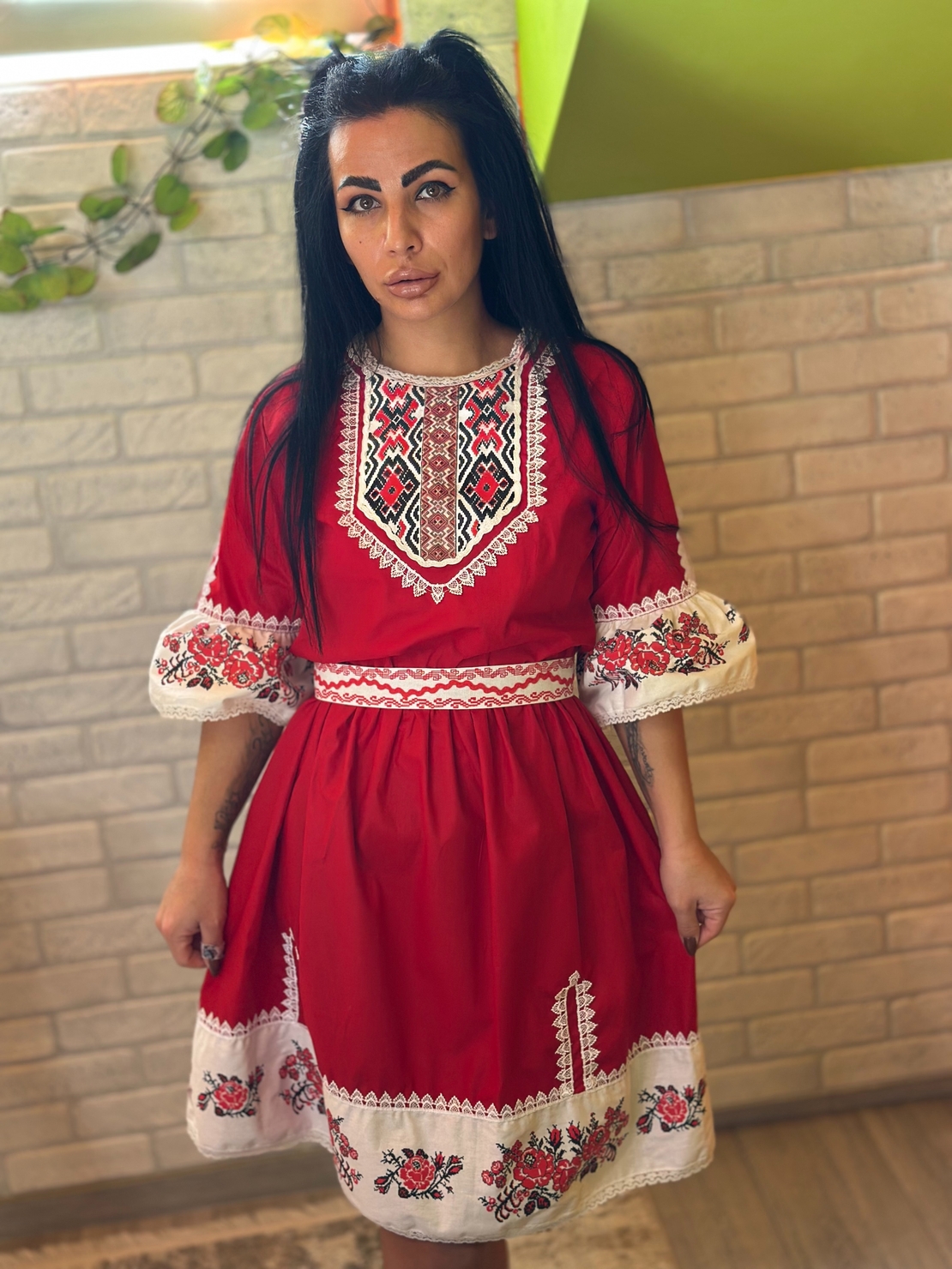 рокля с етно мотиви 50