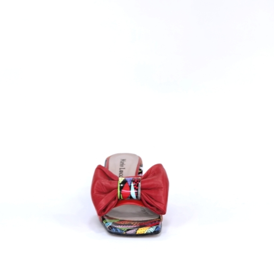 Women's elegant slippers / natural  leather / red /710-39