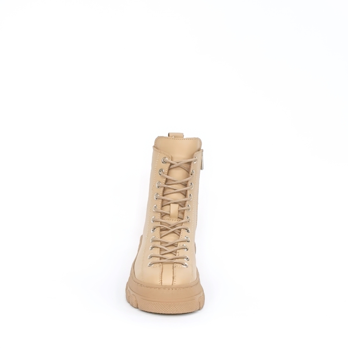 Women's casual boots made of natural leather in beige color/722340