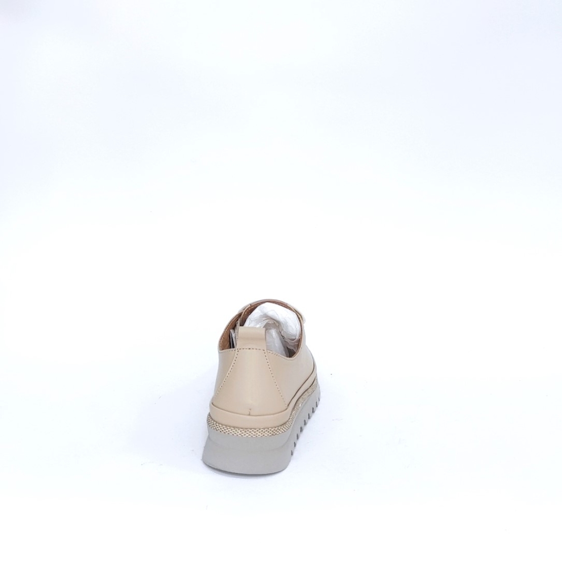 Women's casual shoes / natural leather / anatomic insole / beige /71019