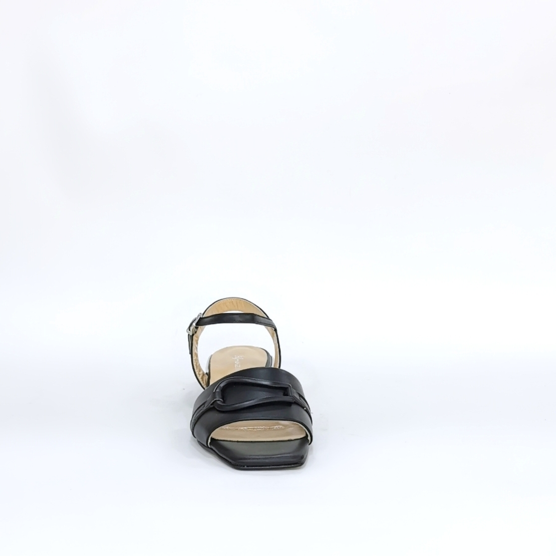 Women's elegant sandals / natural leather / black / 74257