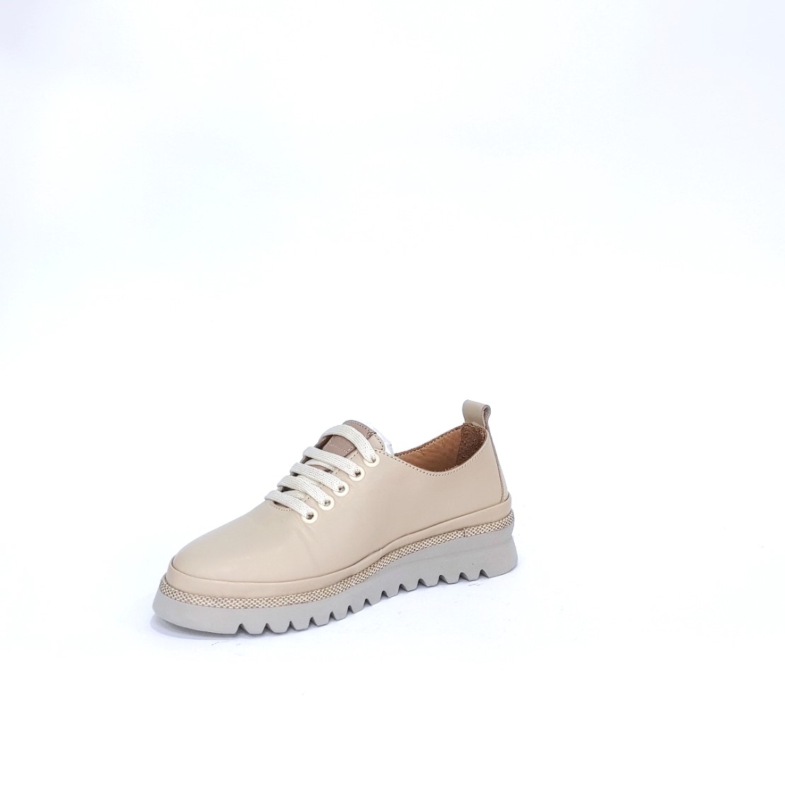 Women's casual shoes / natural leather / anatomic insole / beige /71019