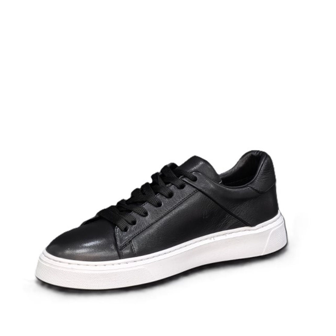 Мъжки сникърс / кец / естествена кожа / 705-5 / черно /анатомична стелка