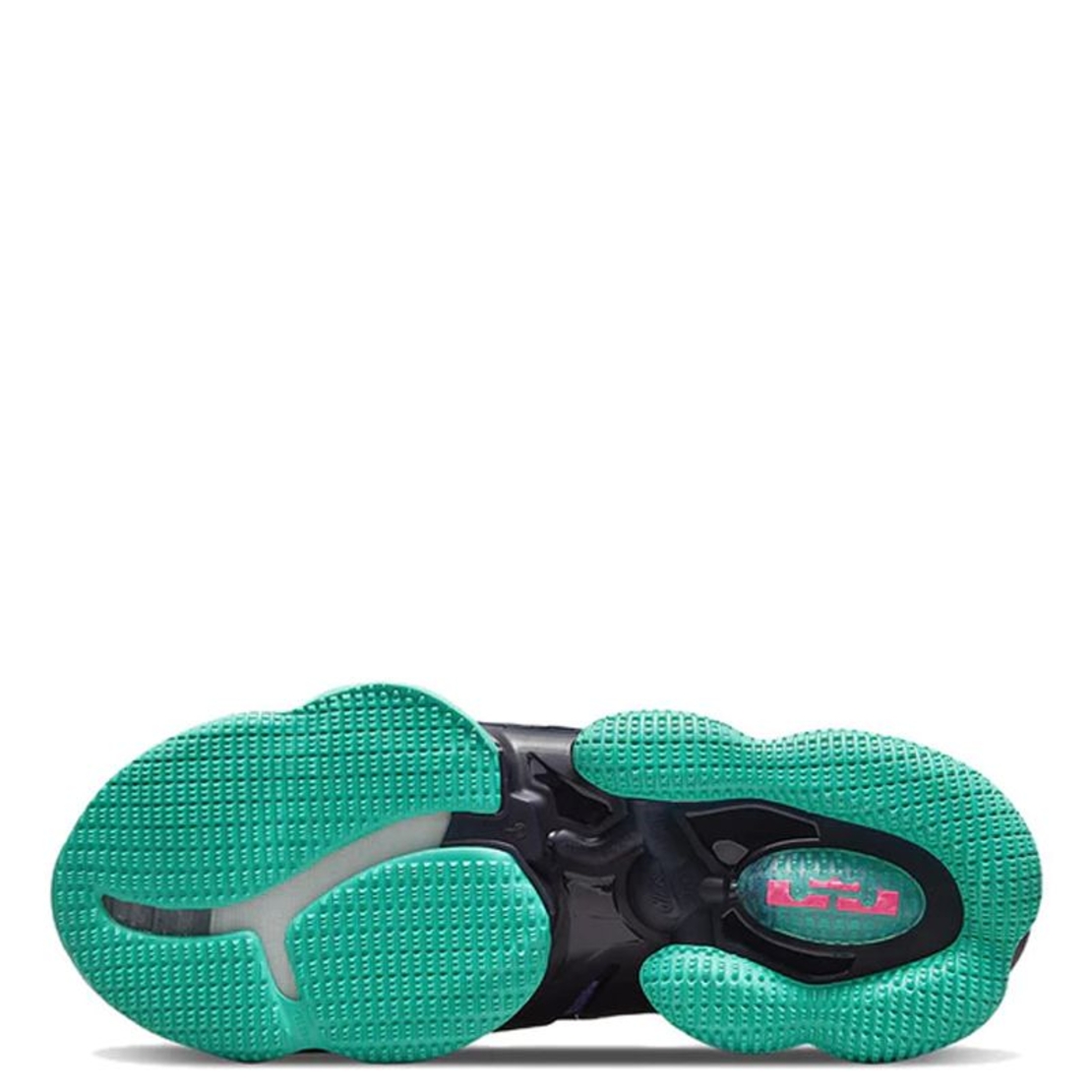 Мъжки Баскетболни Обувки NIKE LeBron 19