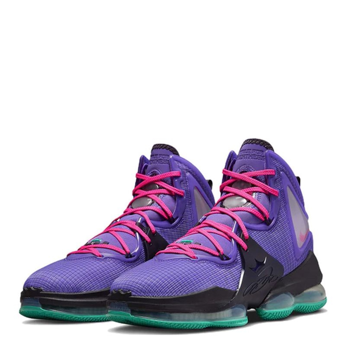 Мъжки Баскетболни Обувки NIKE LeBron 19