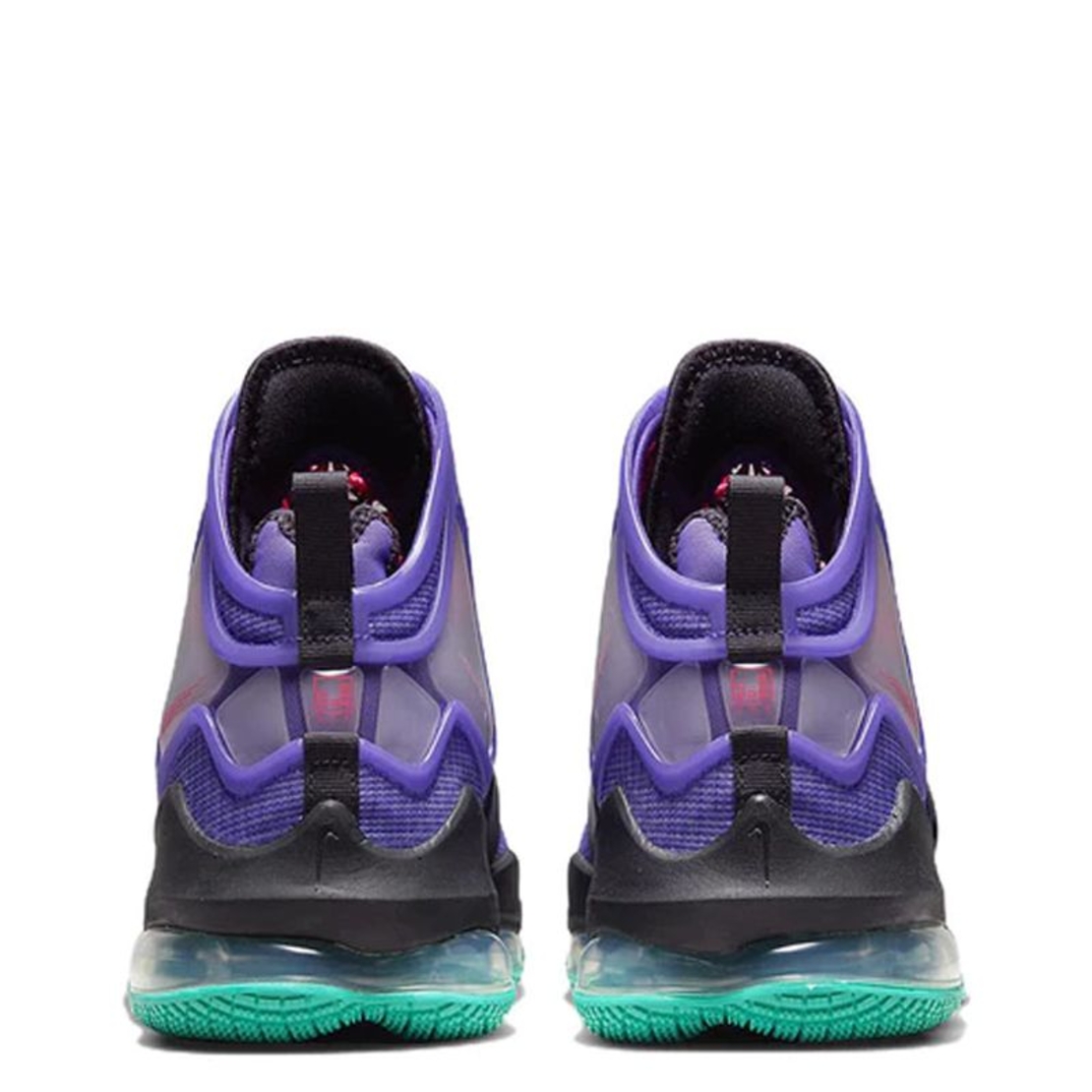 Мъжки Баскетболни Обувки NIKE LeBron 19