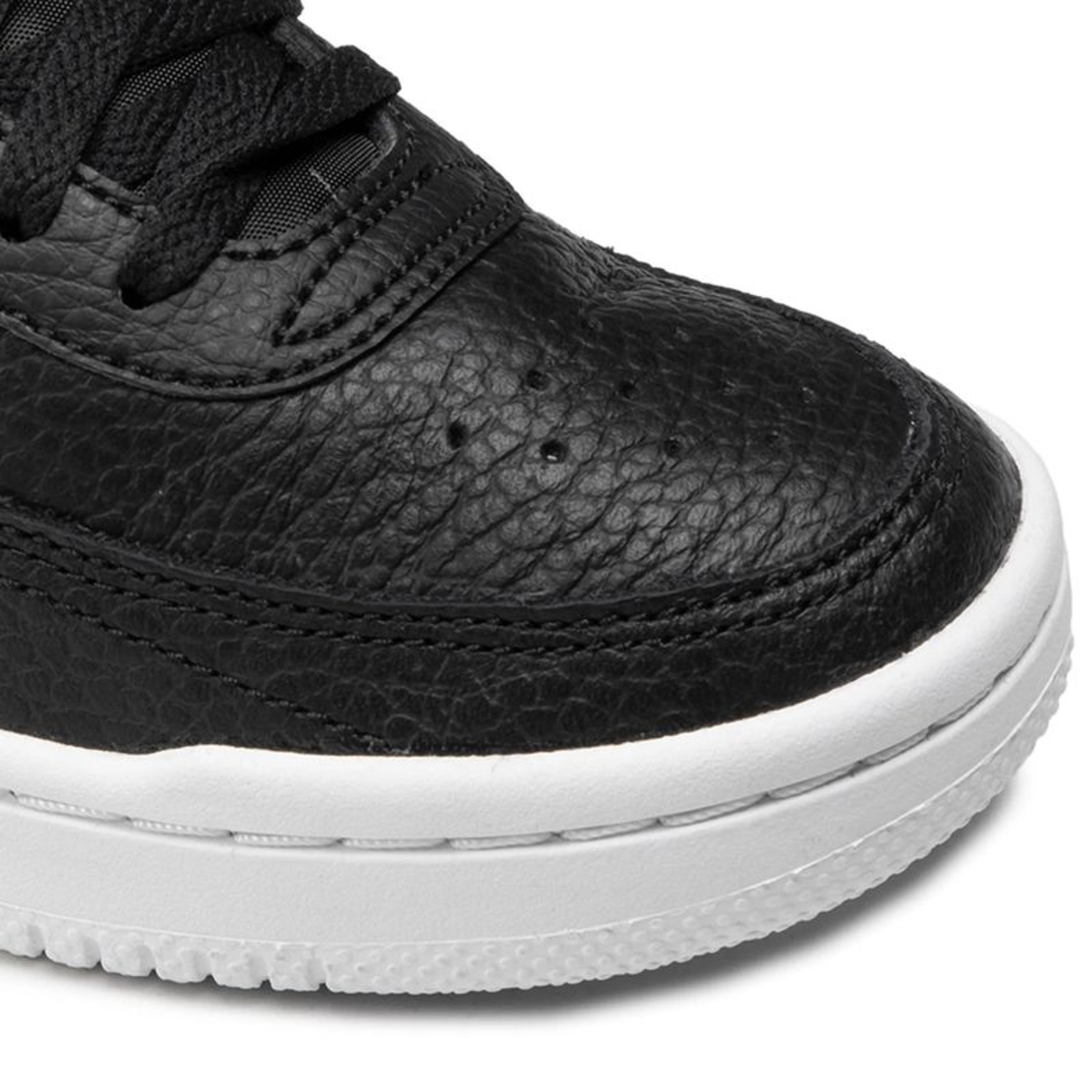 Дамски Кецове NIKE Court Vintage PRM