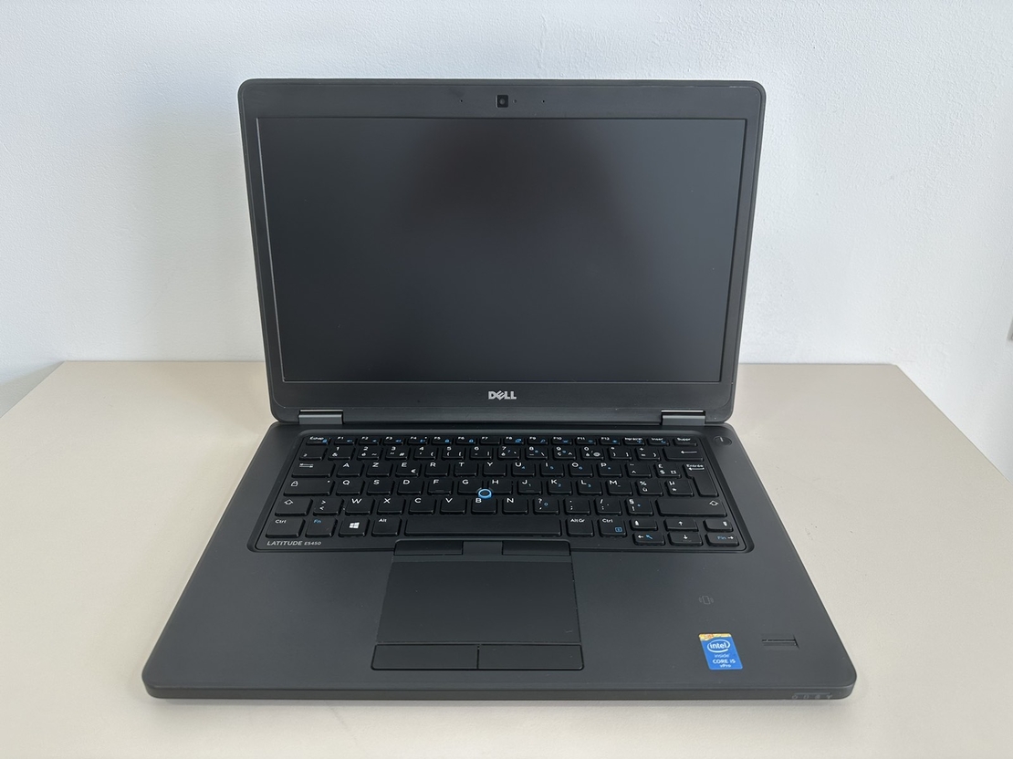 Лаптоп DELL - zx
