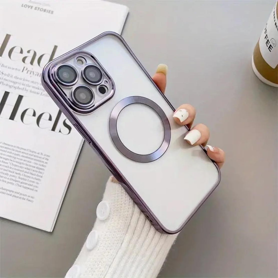 Прозрачни Магнитни Кейсове за iPhone: Високо Качество и Стил за Всички Модели от 11 до 15 Pro Max