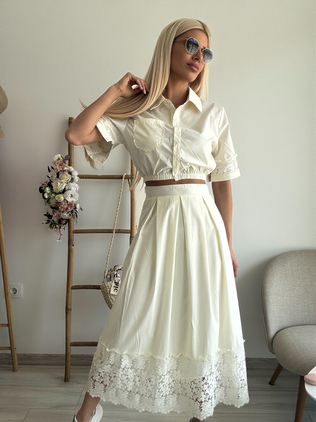 Комплект с пола екрю и риза