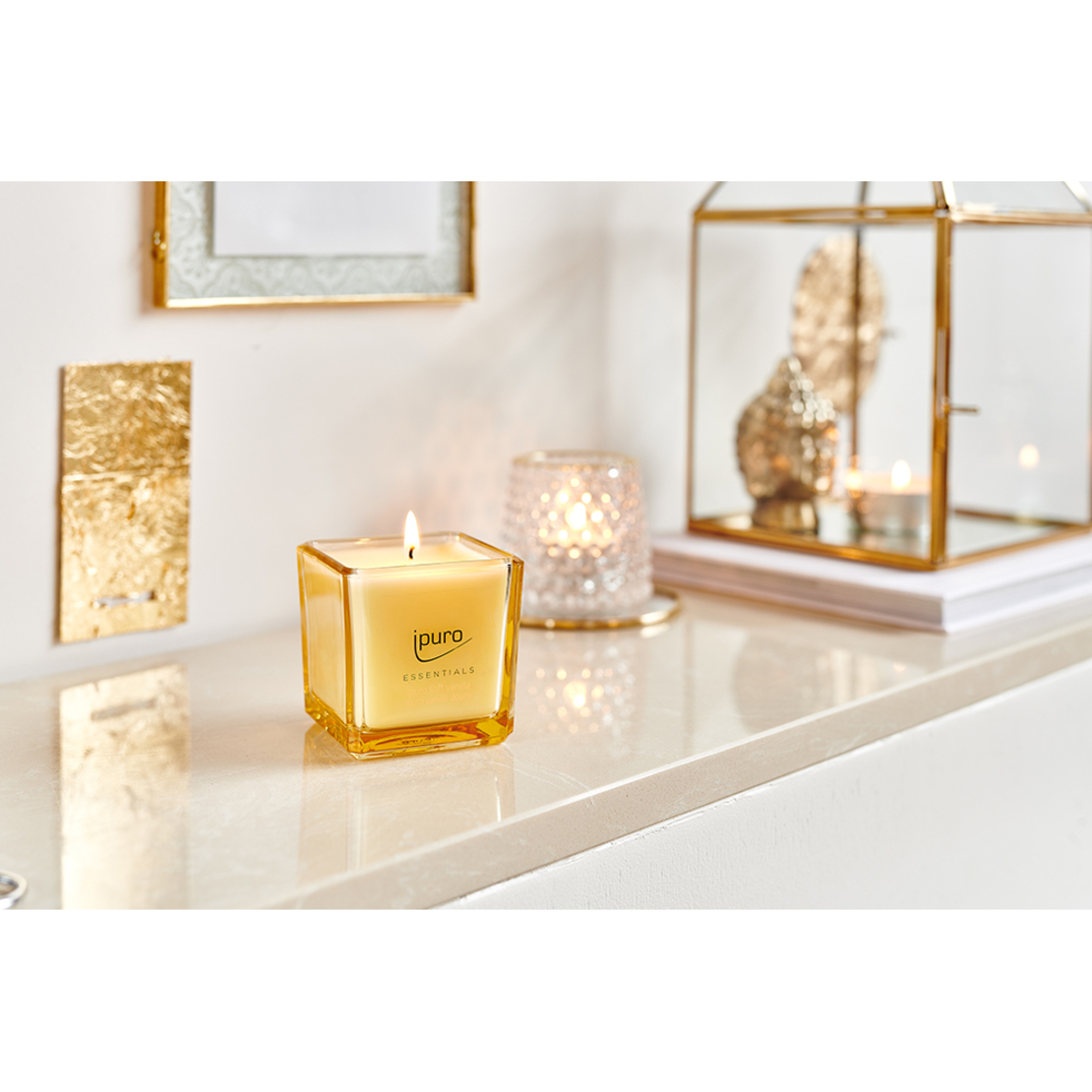 IPURO ESSENTIALS SOFT VANILLA CANDLE 125gr