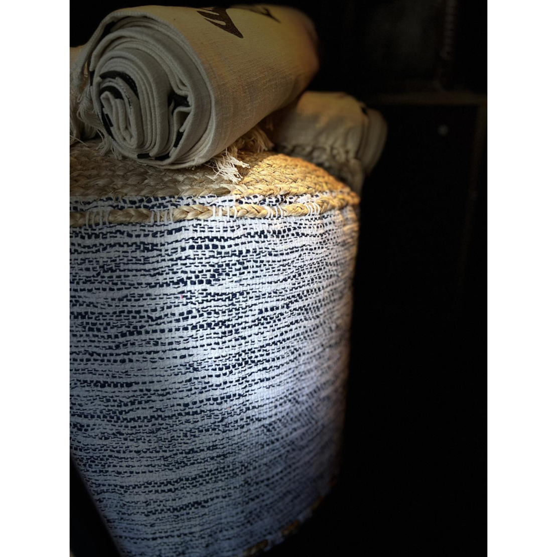 KNIT POUF FABRIC BLUE LIGHT NATURAL JUTE IN