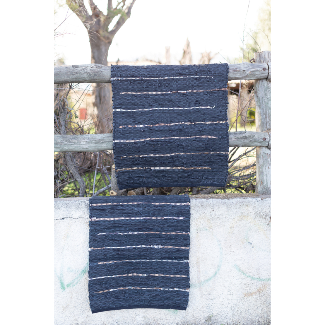 LINES CARPET LEATHER BLACK BEIGE WHITE 60x90cm IN