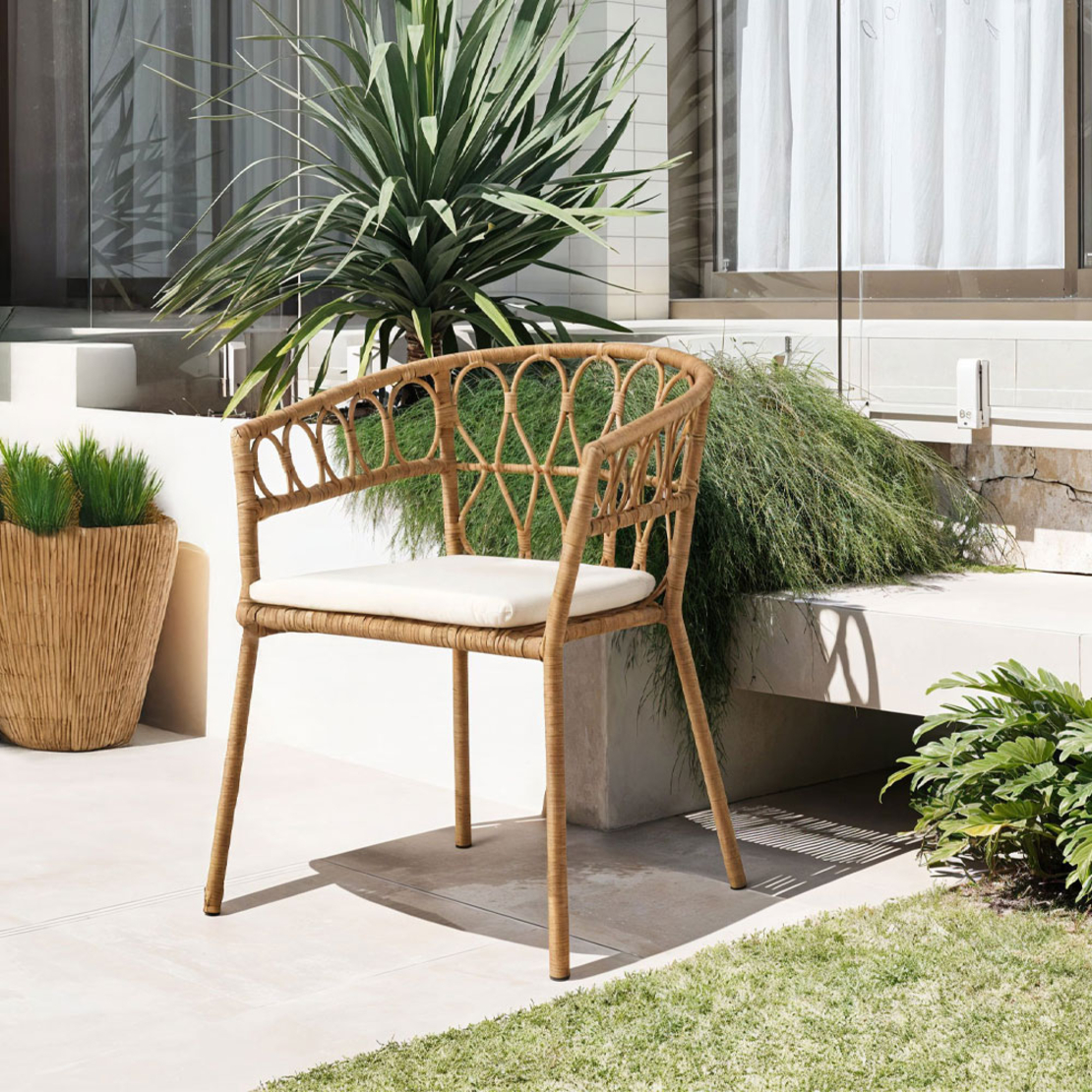 SURABAYA CHAIR PE RATTAN NATURAL WHITE 59x56x77.5 PRC