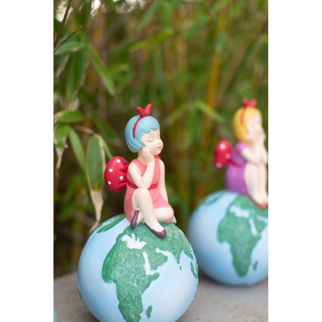 TRAVEL GIRL 3 DECO POLYRESIN MULTICOLOR D12,5xH24c