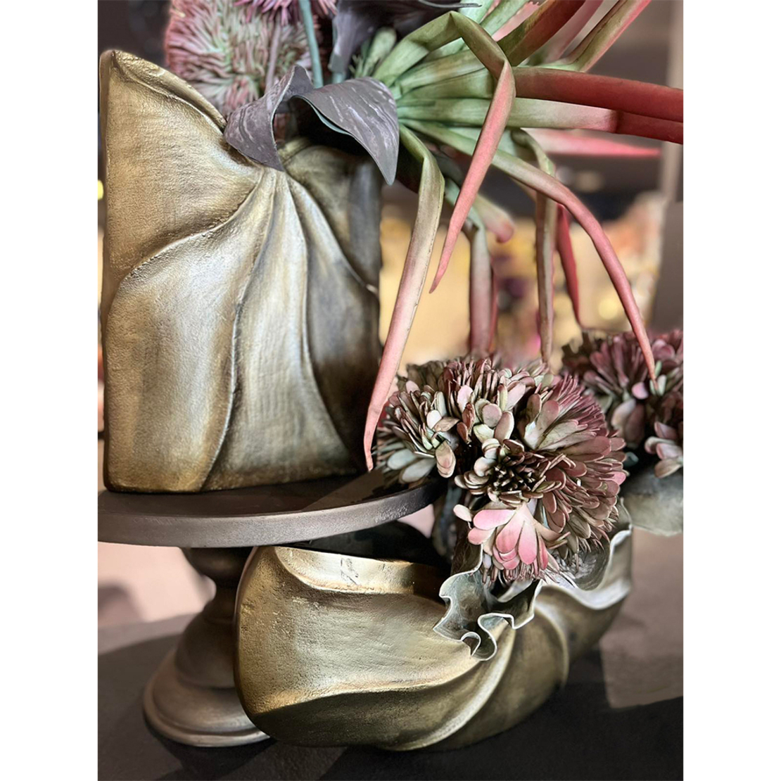 IWA 1 VASE ALUMINIUM GOLD ANTIQUE 23x8xH30cm IN